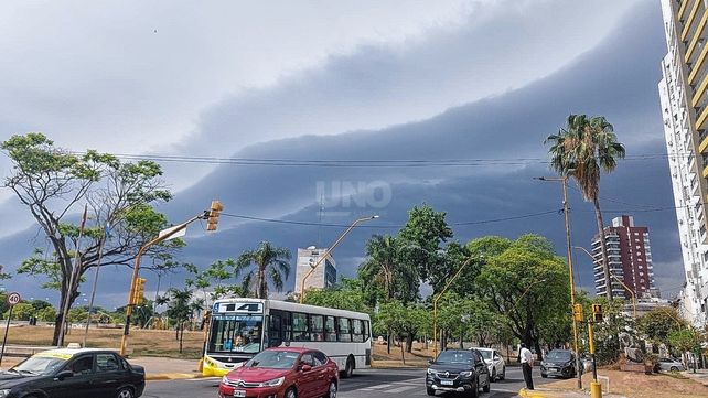 El SMN emitió un alerta por tormentas fuertes para todo el Departamento La Capital