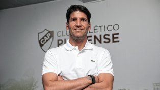 Sebastián Grazzini se convirtió en nuevo entrenador de Platense para la temporada 2024.