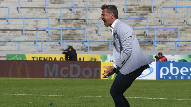 Enérgico. Diego Cocca aseguró: Tenemos que ser un equipo más intenso