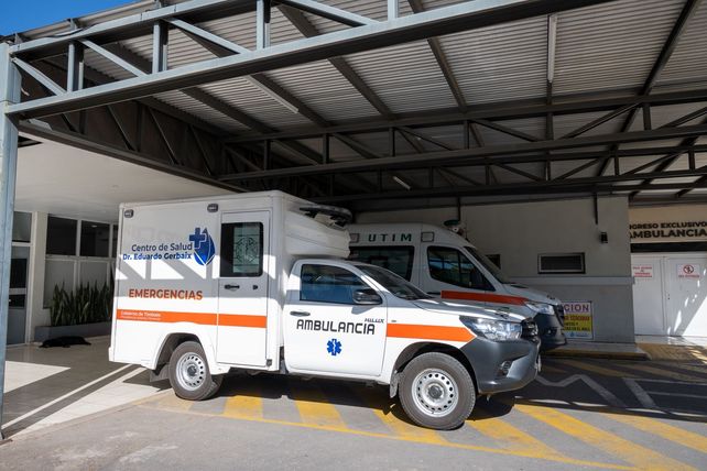 Timbúes: el Centro de Salud Dr. Eduardo Gerbaix recibió una nueva ambulancia
