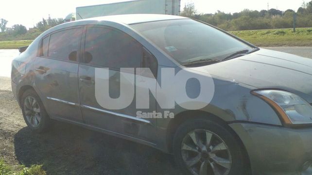 Apresaron a un camionero que conducía ebrio y chocó un auto en la autopista Santa Fe-Rosario