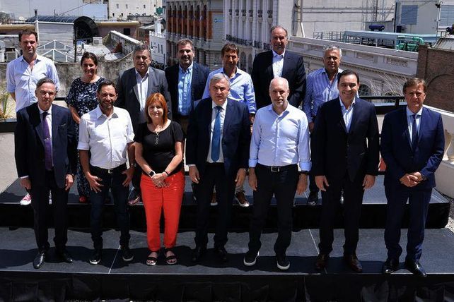 Los principales actores de la coalición opositora mantuvieron un encuentro.