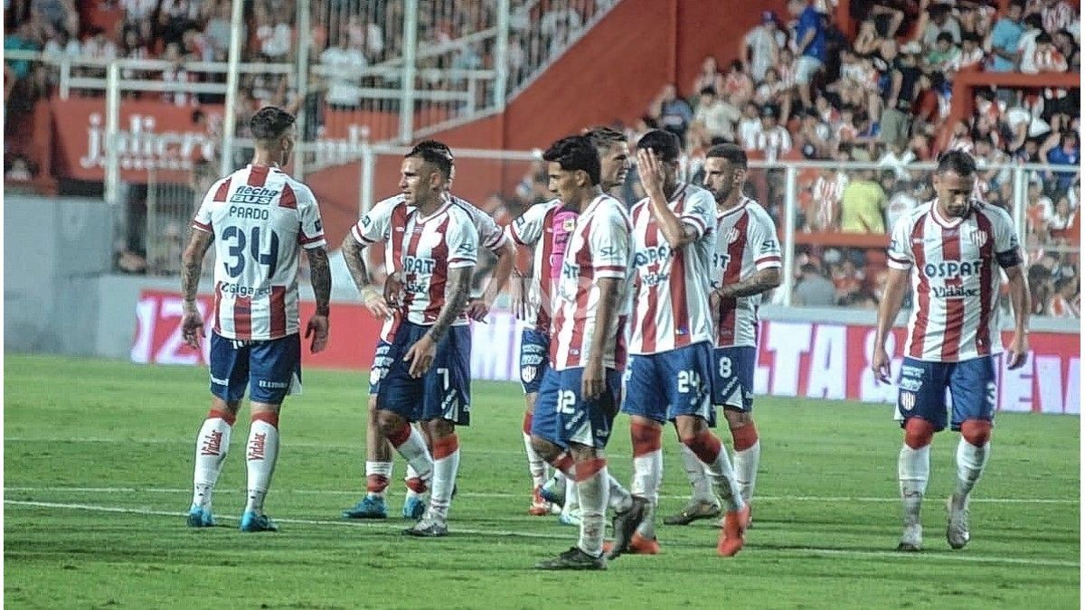 El minuto a minuto del partido entre Unión y Racing en Santa Fe