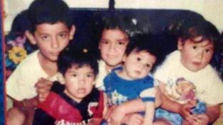 La foto de los hermanos, entre los pocos recuerdos que quedaban de su infancia.