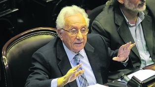 Recalde: El Congreso no aprobará una reforma laboral a la brasileña