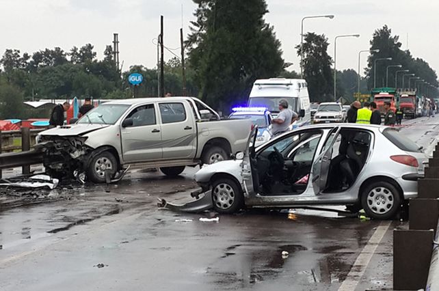 Terrible accidente en el Puente sobre el Arroyo El Rey entre Reconquista y Avellaneda