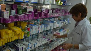 En el país se paga 300 por ciento más por remedios que en Europa