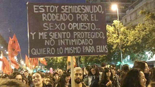 La historia detrás del cartel que se volvió viral en la marcha de #NiUnaMenos