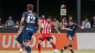 Independiente Rivadavia defiende la cima ante Rosario Central en Mendoza