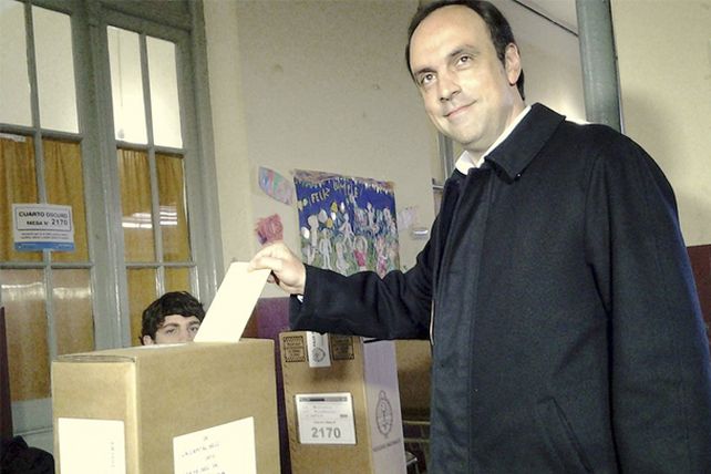 José Corral en las urnas: Alentamos a todos a que vengan a votar