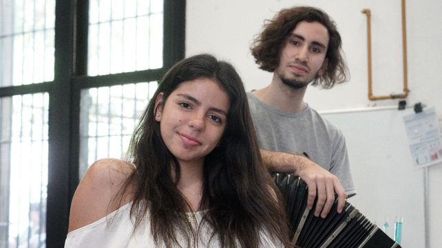 Estudian en Rosario y ganaron una beca para visitar el Instituto Balseiro