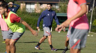 Sebastián Domínguez y Tigre necesitan sumar de a tres frente a Newells para alejarse de los puestos de descenso.