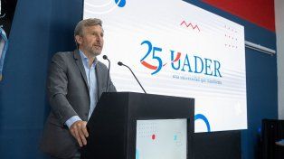 Rogelio Frigerio, reafirmó su compromiso con la Uader en el acto por los 25 años de su creación.