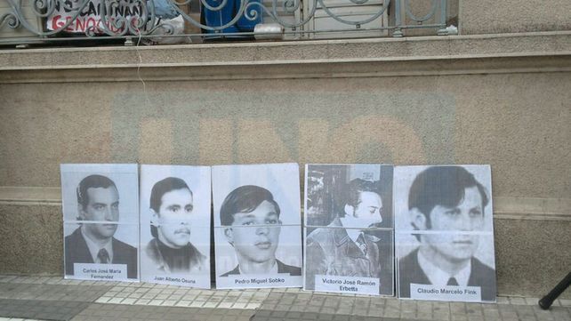 Causa Céparo: Organizaciones de DDHH se manifiestan frente al TOF de Paraná