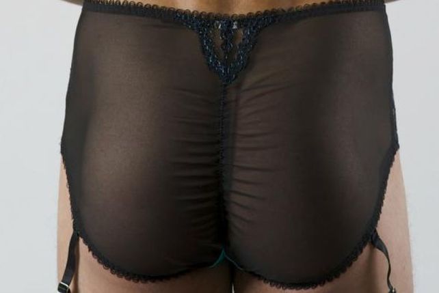 Furor en venta de lencería...¡para hombres!