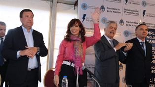Cristina inauguró en Río Negro una planta que fabricará uranio enriquecido