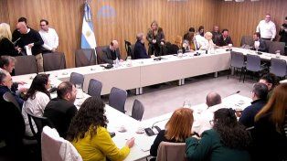 La Comisión Bicameral resolvió ampliar auditorías en la Andis y la ANMAT por presuntos pagos ilegales y el caso del fentanilo contaminado.