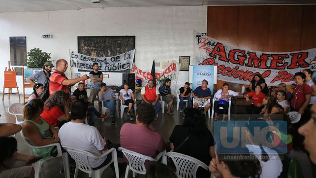 Agmer Paraná podría volver a tomar el CGE si no se devuelven los descuentos