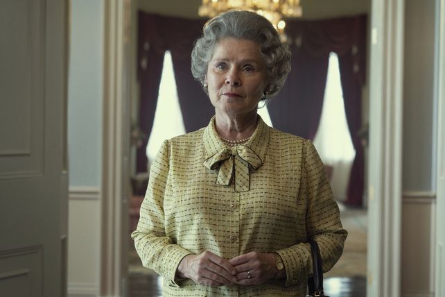Imelda Staunton se pone en la piel de Isabel II