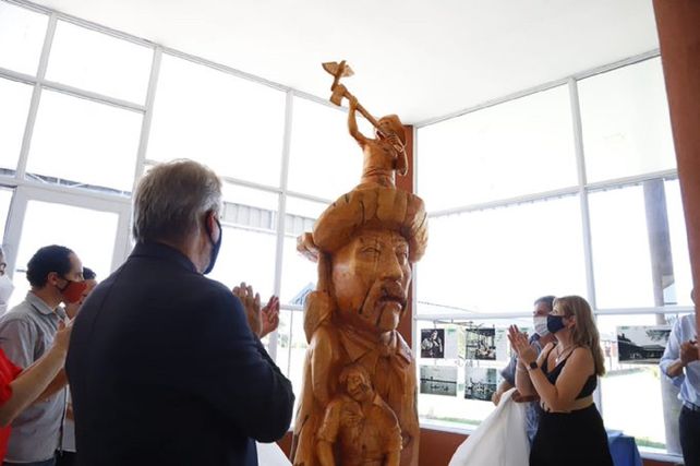 Reconocimiento. Se inauguró una obra en honor de Teófilo Lafuente