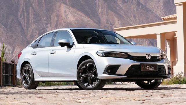 Honda apost&oacute; fuerte por los regresos del Civic y la CR-V.