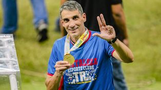 En constante ascenso. Vojvoda llevó a Fortaleza a la consagración y se convirtió en uno de los DT más respetados de América.