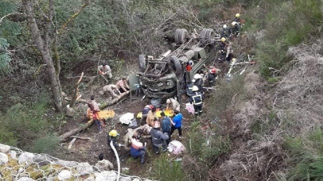 Ejército confirmó cuatro muertos por la caída de un camión