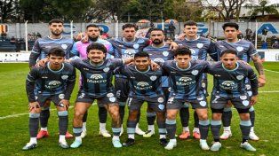 El 11 de Gimnasia y Tiro que derrotó 2 a 1 a Colegiales.