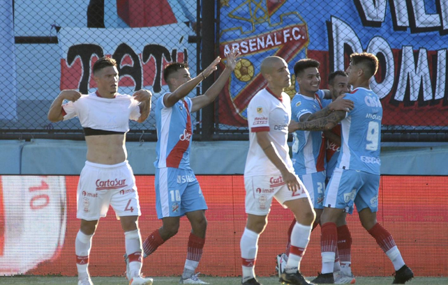 Madelón le ganó con Arsenal el duelo al Huracán de Kudelka
