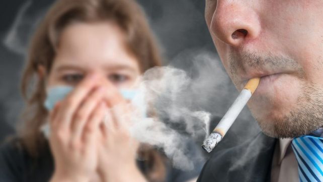 El impuesto a las tabacaleras busca desalentar el consumo de cigarrillos por los tremendos daños que causan a la salud.