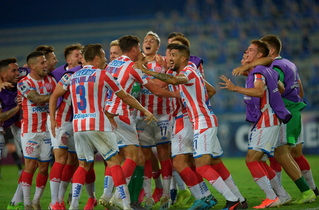 Unión, ¿a la carga por el goleador que pretende Azconzábal?