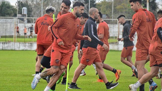 Patronato entrenará en doble turno en el inicio de la era De Paoli.&nbsp;