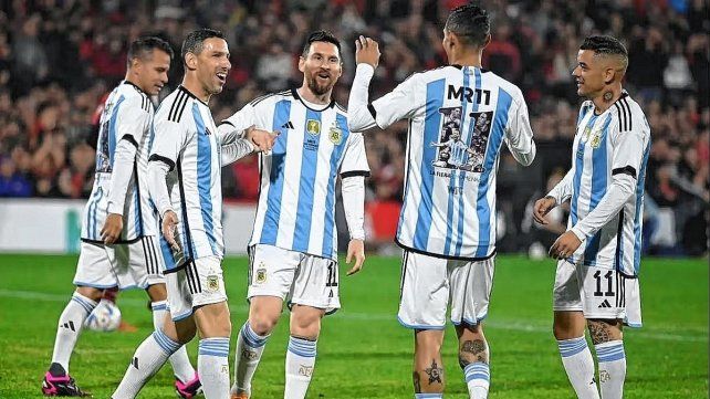 Maxi Rodríguez destacó la ovación de Newells a Di María