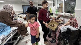 &nbsp;Los ataques de Israel a su vez dejaron más de 11.000 muertos, entre ellos unos 4.500 niños, de acuerdo con el movimiento que gobierna en la Franja de Gaza.