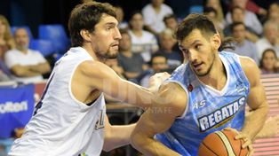 Tayavek Gallizzi fue figura en el debut triunfal de Regatas Corrientes
