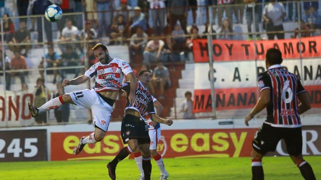 Todo el color de los partidos de Patronato y Atlético Paraná