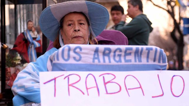 San Cayetano: miles de fieles se movilizan para pedirle al santo cristiano por trabajo y salud
