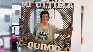 Juliana Zonzogni tuvo su última sesión de quimioterapia e hizo repicar las campanas de la vida
