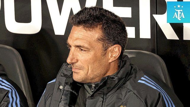 Scaloni: La gente nos empujó en el momento más difícil del partido