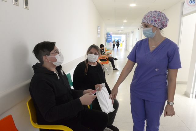 En Rosario hay unos 10 mil adolescentes con comorbilidades que ya recibieron la primera dosis de Moderna.