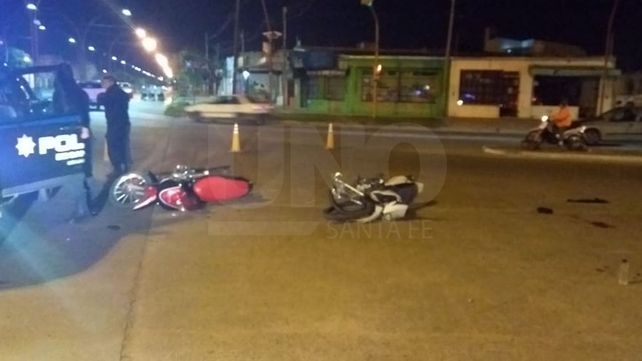 Chocaron dos motocicletas en el norte de la ciudad y falleció un joven