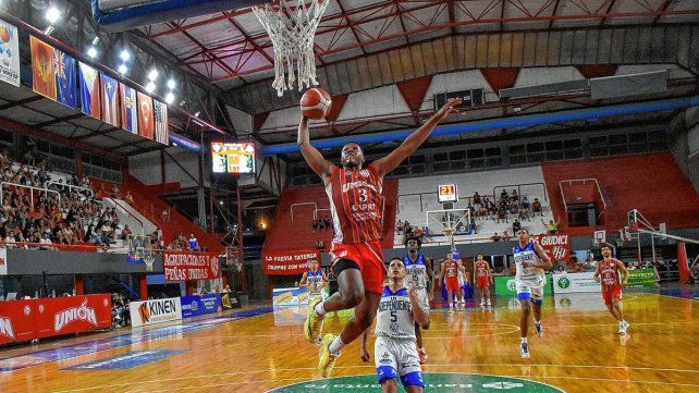 Triunfazo de Unión ante Independiente de Oliva en el Malvicino