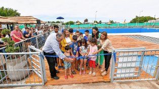 Complejo deportivo en Aranguren y ambulancia para Nogoyá
