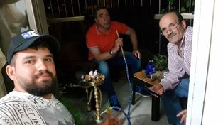 Conmovedora espera de un entrerriano con familiares en Beirut 