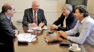 La provincia pidi&oacute; autorizaci&oacute;n para emitir letras por $ 456 millones