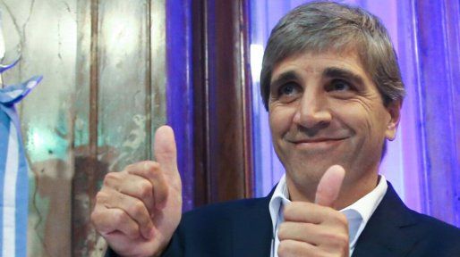 Luis Caputo anunció la privatización de más de 9.000 kilómetros de rutas nacionales