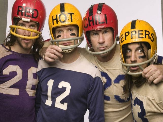 Bruno Mars y los Red Hot Chili Peppers serán las estrellas encargadas de entretener a los 80.000 espectadores en el estadio y los 160 millones frente a sus televisores.