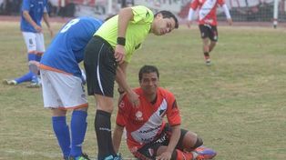 Maipú hizo fútbol y Sperdutti puso a Coria entre los suplentes
