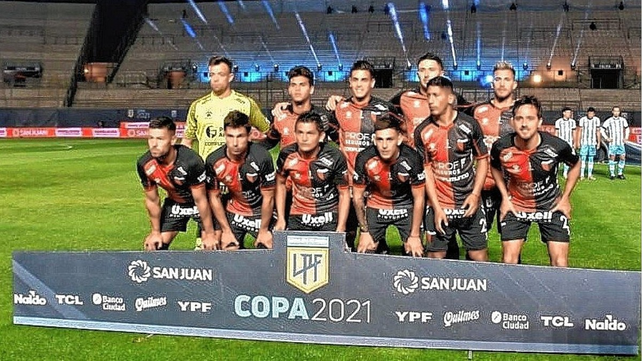 Colón negocia la continuidad de Rodríguez y Burián