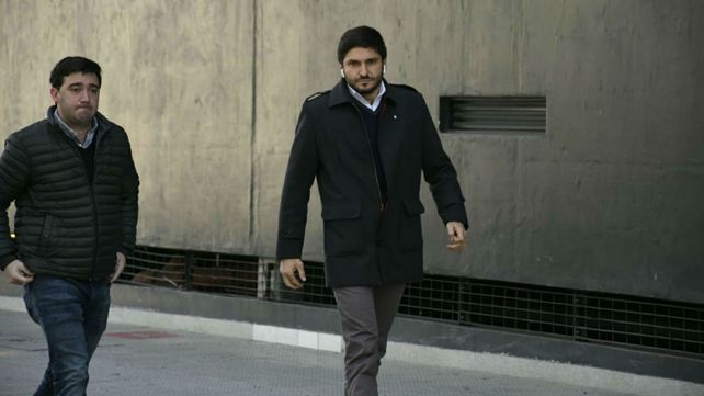 El ministro de&nbsp; Seguridad y uno de sus colaboradores llegan al Centro de Justicia Penal.&nbsp;